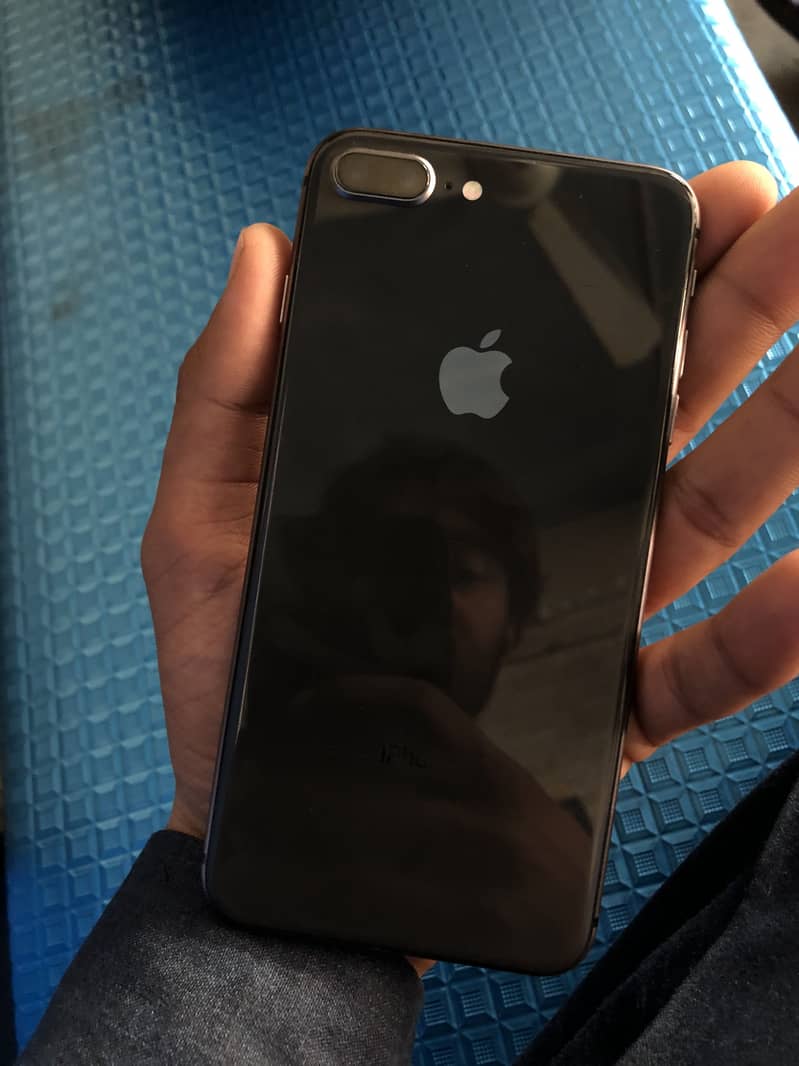 Iphone 8 Plus 1