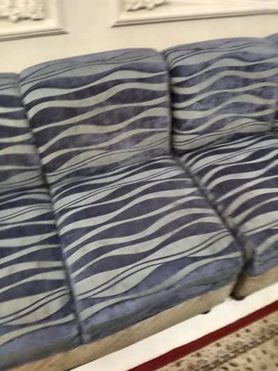 L-Shaped 7 seater sofa with table for sale