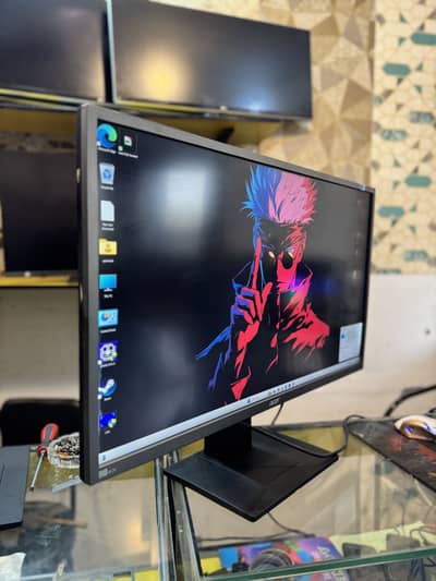 Acer b326hk 32 4k Ips panel branded monitor stock avail minor shade