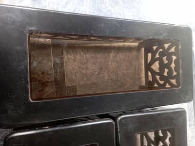 Center table with two side tables