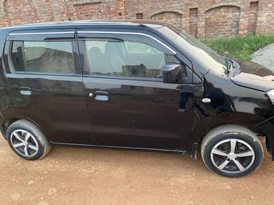 Black Suzuki Wagon R 2018