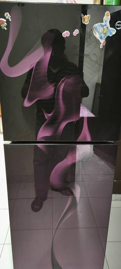 Fridge PEL 2350 Glass Door (Purple Blaze)
