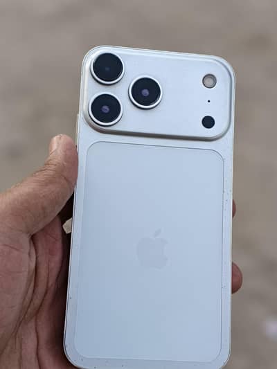 iphone xr convert 17 pro