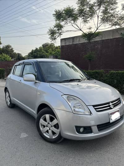 Swift 2014 model DLX