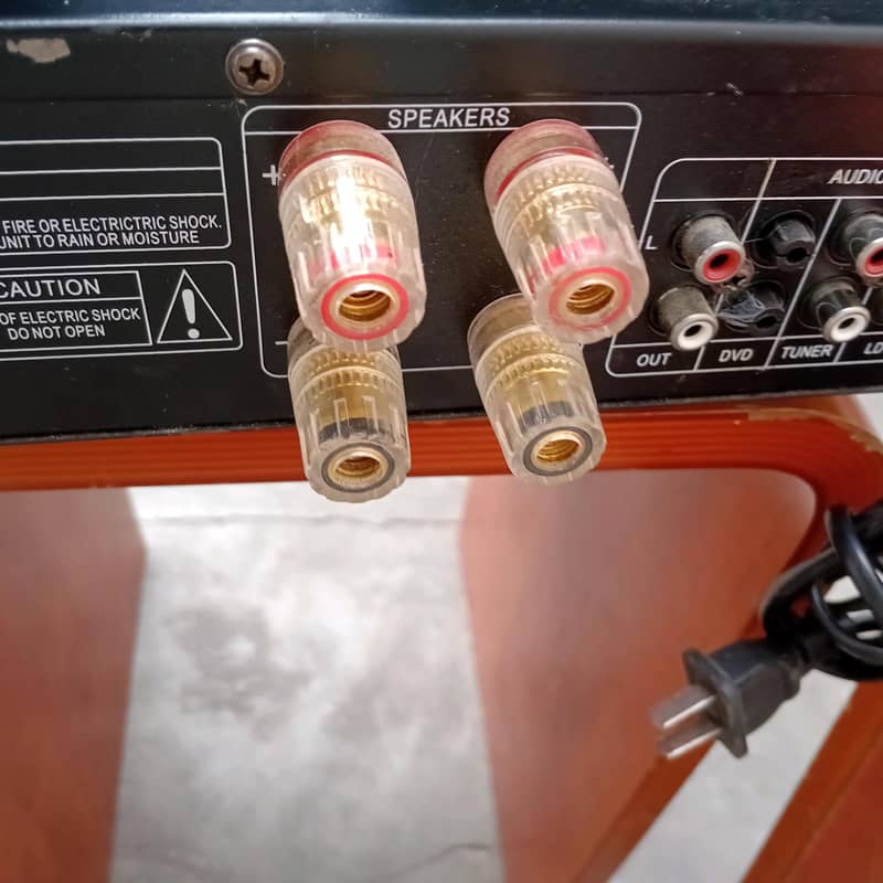 vacuum tubes amplifier 4