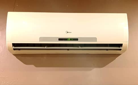 midea 1.5 ton Super cooling