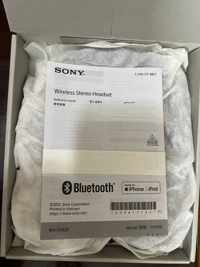 Sony headphones WH-520