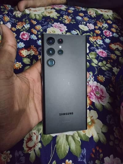 Samsung s22 ultra.  03074098780