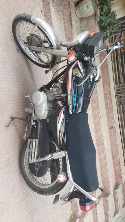 Honda CG 125 Euro 2 2015