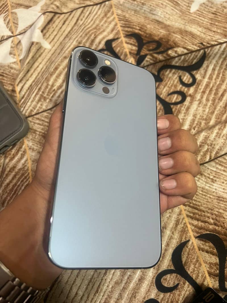 IPHONE 13pro max 1
