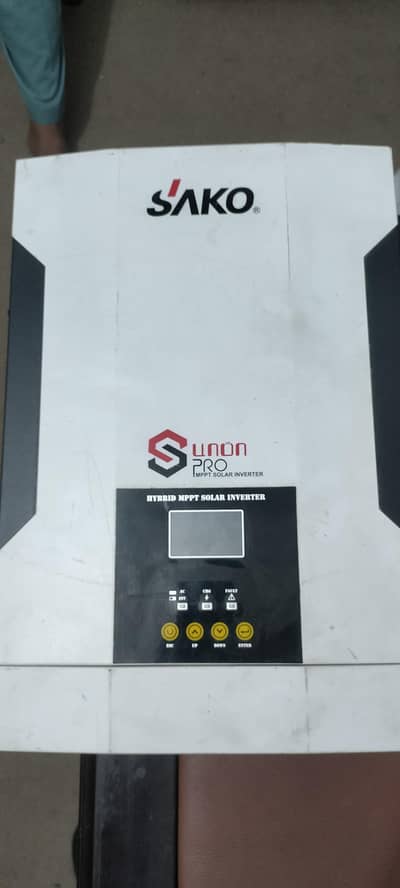 Sako pro 5.5kw pv6000