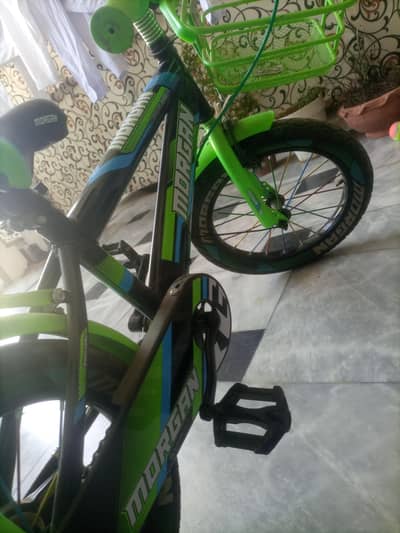 I am selling small MORGAN cycle,