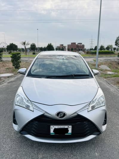 TOYOTA VITZ 2018 TOTAL GENUINE FULL OPTION