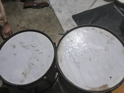 2 drums