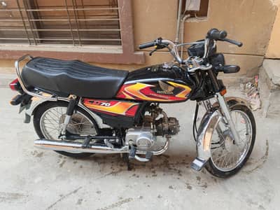 Honda CD 70 black New 2026