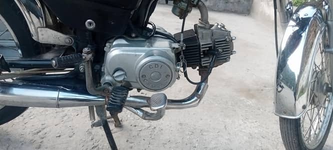 crown cd 70 model 2019 location muzaffarabad azad Kashmir 03441637439