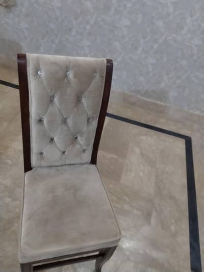 six seater dining table sale in Johar town