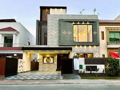 10 Marla House For Rent In Overseas B Bahria Town