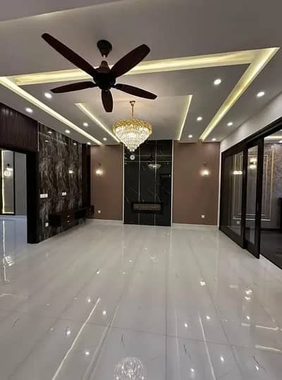 10 Marla House For Rent In Overseas B Bahria Town