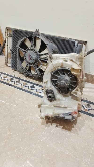 Car AC with Condenser for Container Loading Vehicles