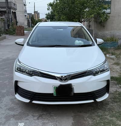 Toyota altis 2017