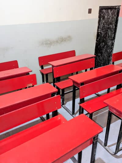 Montesori desks Chairs tables in good condition