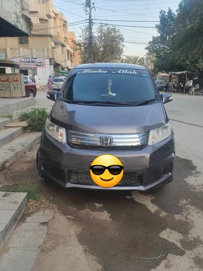 HONDA FREED/ SPIKE HYBRID 2013/18 / 18 Bumper to Bumper Genuine