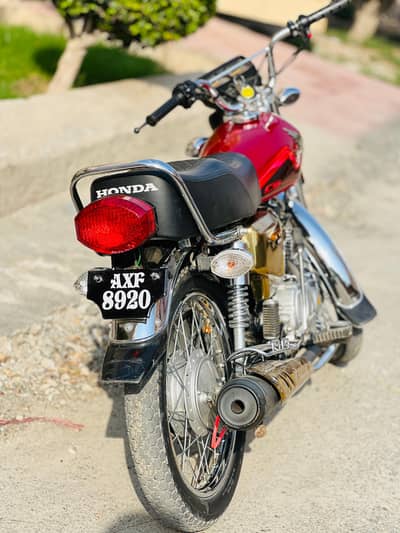 125S Gold Edition in low price