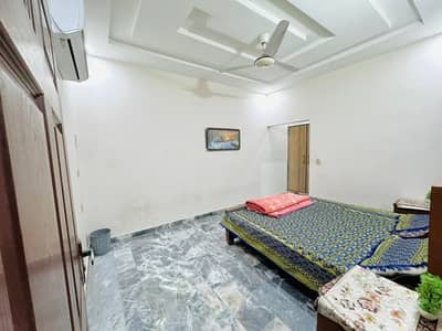 Double Bed Furnished Flat Available for Rent ( Per Day )