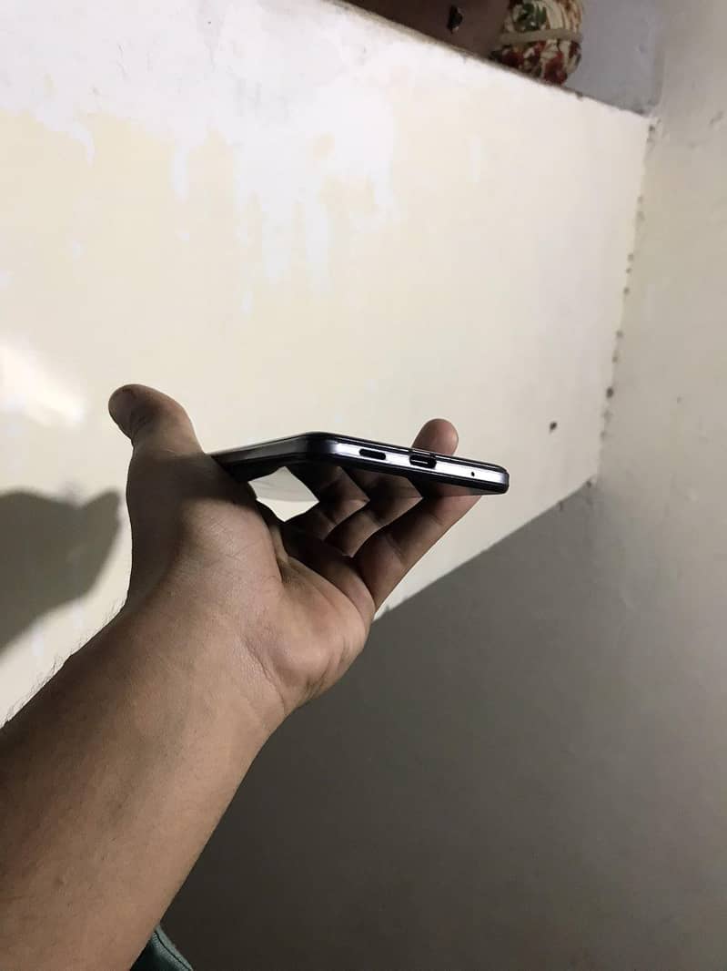 AQOUS ZERO 5 G BASIC 1