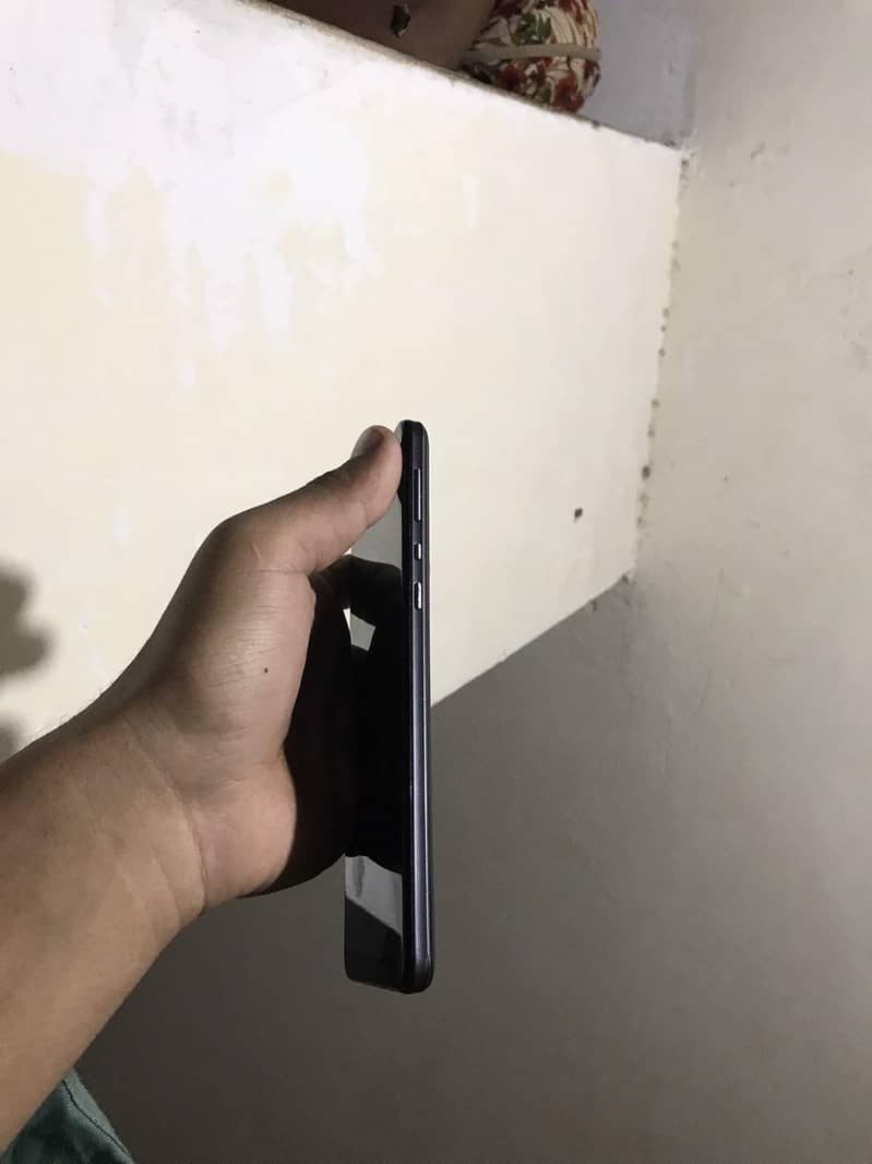 AQOUS ZERO 5 G BASIC 3