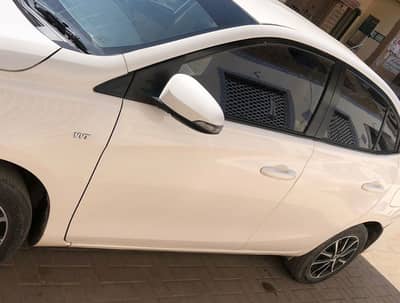 Toyota Yaris ativ grade (2020 November)