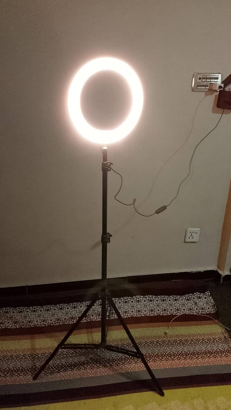 Ring light 1