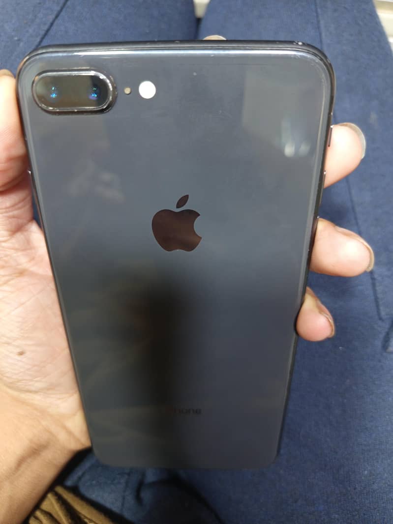 iPhone 8 plus 1