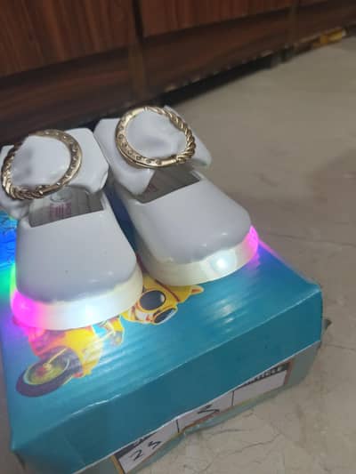 Baby girl shoes 1 year to 1/5 year