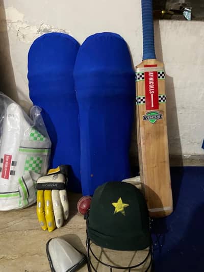 Cricket hard boll kit