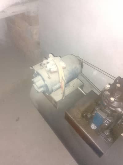 molding machine with compressor mukammal setup