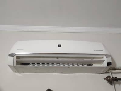 2 tonnes SHARP AC inverter