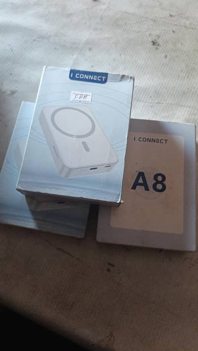 I-connect A-8 5000 mah battery for iPhones