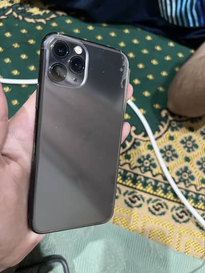 iPhone 11 pro 256 gb pta approved