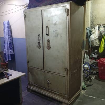 Iron Almari / Steel Wardrobe – Heavy Metal Cupboard (Used)