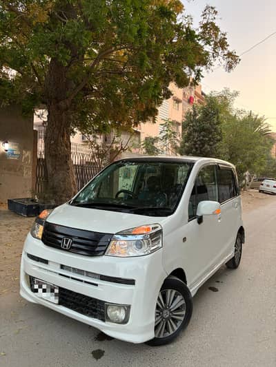 Honda Life Diva 660cc Full Option