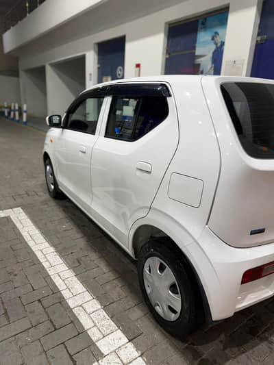 New Condition Suzuki Alto 2024 Model Low Mileage