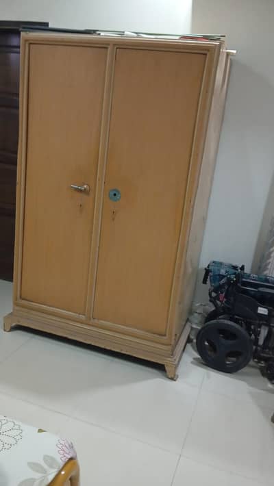 iron safe for urgent sale