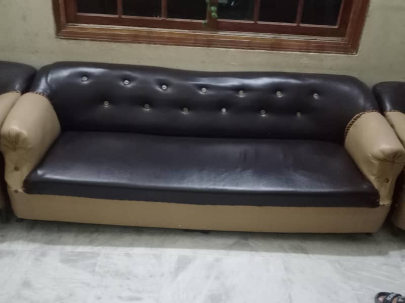 5 seater sof for sell 1