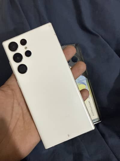 Samsung Galaxy S22 Ultra – 8GB / 128GB (White) – Non-PTA