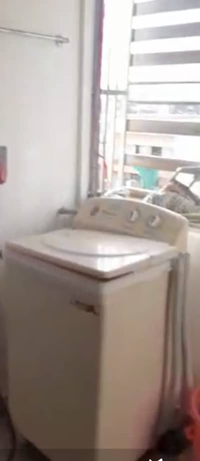 Dawlance old washing. machine