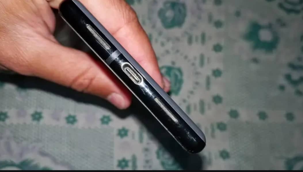 Google Pixel 6 pro 2