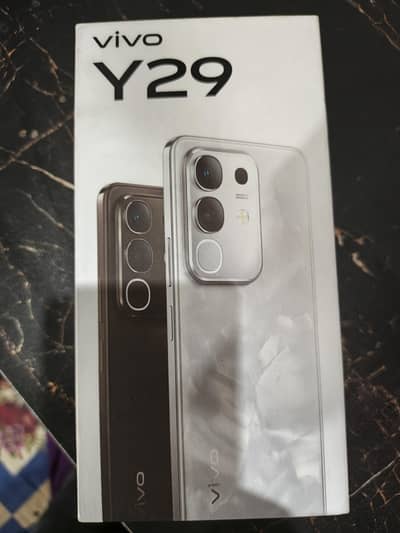 vivo y29 8+8 Ram 128Room  7 month warranty