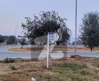 1 Kanal Plot Near To Main Road